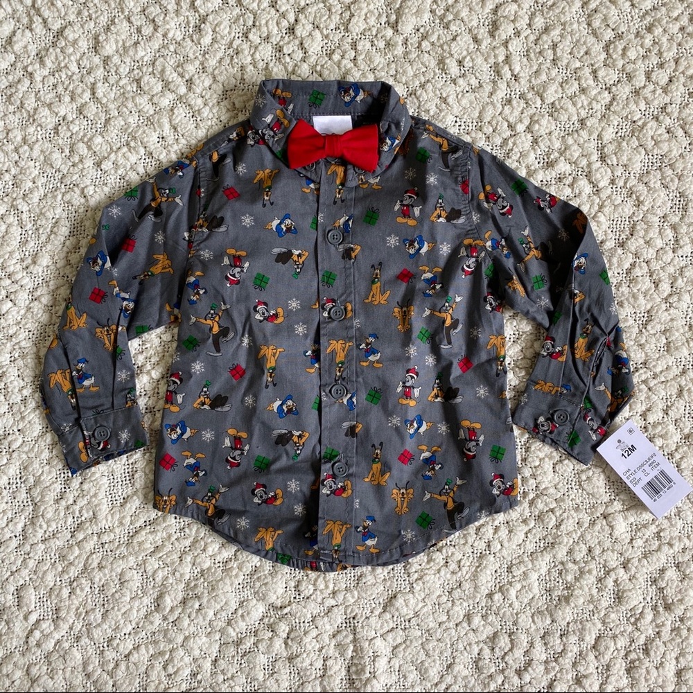 NWT Mickey & Friends Disney Christmas Print Button Down 12 months